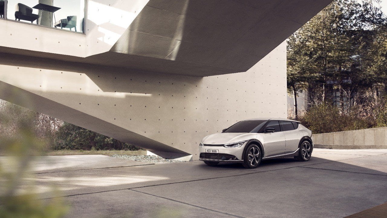 Kia раскрывает изображения электромобиля EV6 и новую философию дизайна бренда You are currently viewing Kia раскрывает изображения электромобиля EV6 и новую философию дизайна бренда